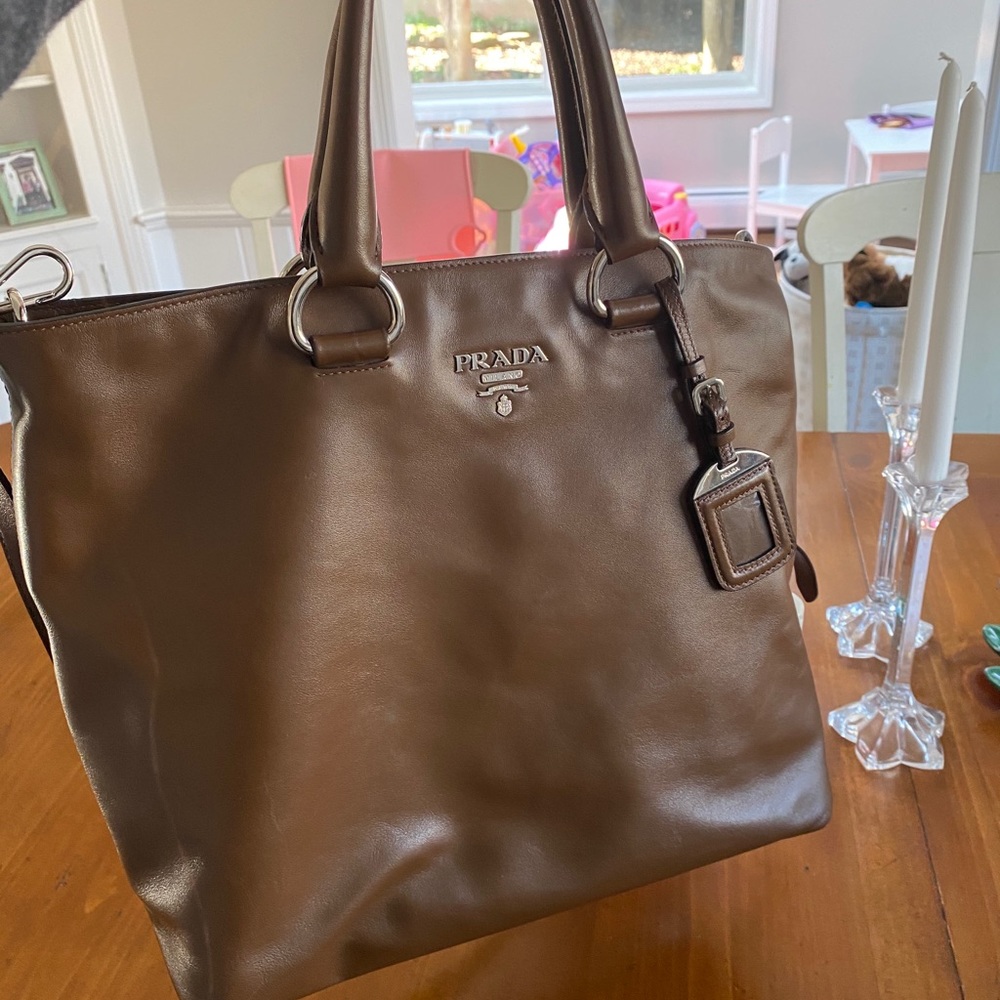 Prada Tote Like New!